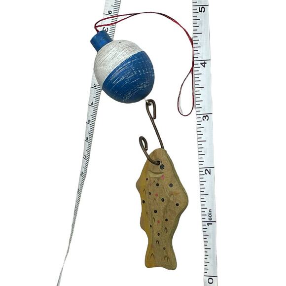 Vintage Wooden Fishing Christmas Tree Ornament - Picture 3 of 7